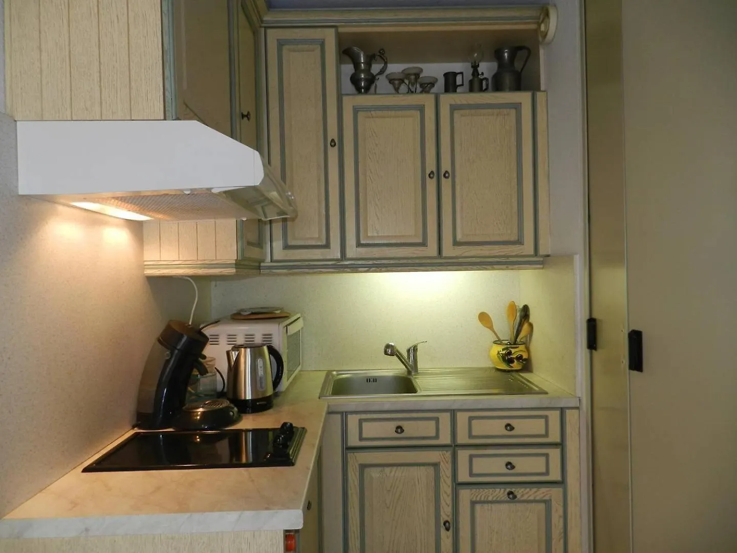Appartement 2 Pieces 4 Couchages A La Londe Les Maures Lal150-091 라론드레모레